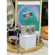 🇲🇾READY STOCK🇲🇾Full box FUJIFILM F200 EXR LIKE NEW CCD KING