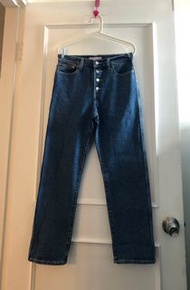 Levis jeans(button)