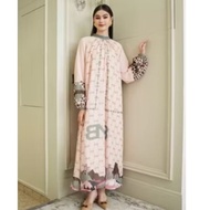 BNB Brand no Brand berryville dress cream New