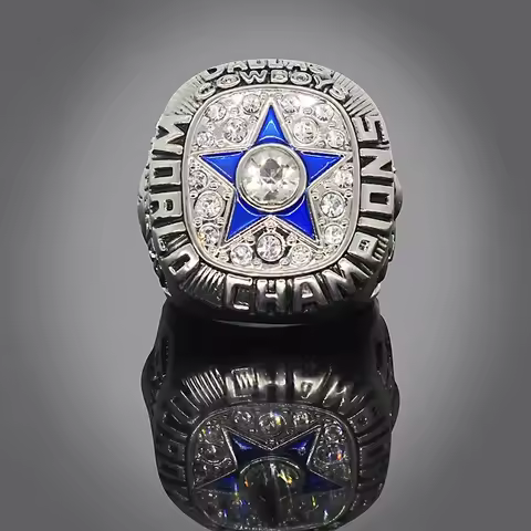 2025 Luxury Dallas Cowboy Ring for Men Women Punk Metal Crystal Five Pointed Star Rings