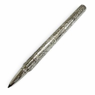 成色極佳 □ TIFFANY&Co. Tiffany SV925 葉子圖案筆蓋式原子筆，銀色，德國製造，重40克，男女通用，書寫功能已測試