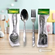 Dozens of stainless steel spoons, dozens of forks, 180 grams