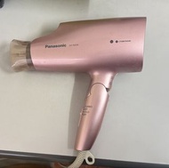 Panasonic EH-NA56 奈米水離子吹風機