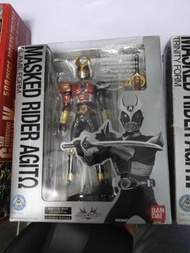 SHF 幪面超人 Agito Flame Form