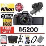 Nikon d5200 18-55 VR 24.1 MP free extra battery