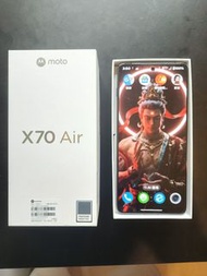 Motorola X70 Air 手機