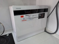 Toshiba 大型洗碗機 (新型號 for 4-6人, 連單據)