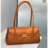 [M Home] m1um1u 24ss Autumn Winter New Product Baguette Bag Casual Lazy Low-Key Elegant Retro Fashio