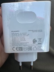 快走全新原裝華為type C快充，可輸出20v充電腦 有多個