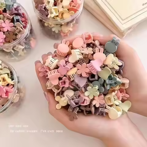 BJD dolls are suitable for sizes 1/61/31/41/8 blythe dolls for infants and young children with color