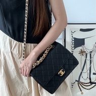 Chanel 23p 字母鏈條黑金cf方胖 容量更好🖤 晶片款