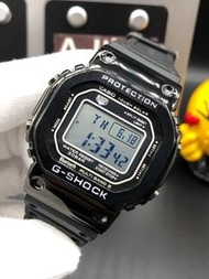 Casio G-Shock GMW-B5000D-1JF 電波時計