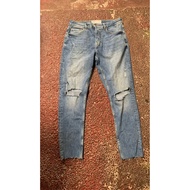 BERSHKA SKINNY RIPPED BLUE JEANS