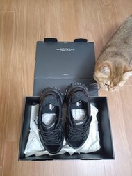 Ellesse LSR002 黑色波鞋