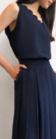 Aalis- Chere D'ier navy top