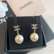 全新 new Chanel Earrings 香奈兒經典吊珠CC銀色耳環 A36138