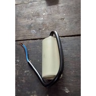900961 Capacitor 7.5 MFD 450 WVAC Motor Run 7.5
