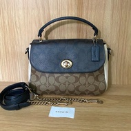 Preloved coach marlie