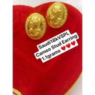 18k Saudi Gold Cameo Earrings  % Legit Gold and Pawnable