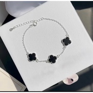 4-leaf clover bracelet with gentle silver design _Women's silver bracelet