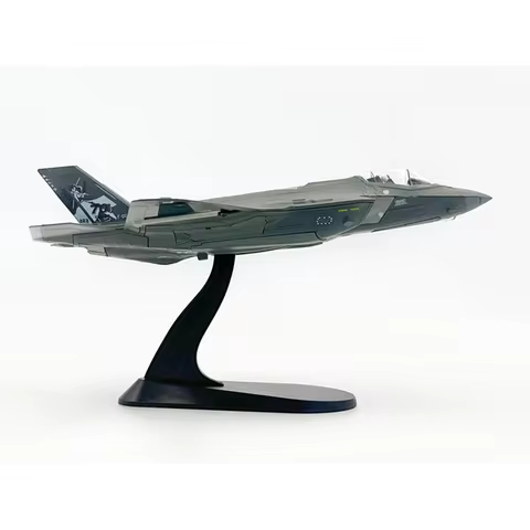 WLTK Diecast 1/72 Scale F35 F-35 Fighter Jet Finnish Air Force Painted Alloy Simulation Fighter Jet 