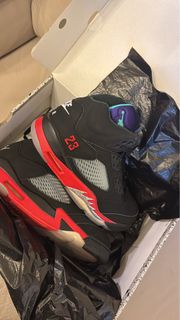 全新Air Jordan 5 Retro OG *Black Metallic*