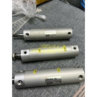Cylinder CDG1BN32-85Z Disassemble