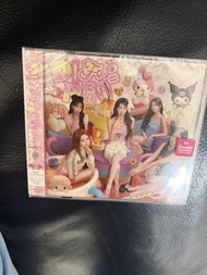 LE SSERAFIM Sanrio Different 日本專輯