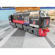 Miniature wooden train cc206 black