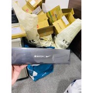 蘋果原廠 全新 Apple Watch Nike SE 40MM GPS 銀 Nike運動錶帶 A2351 