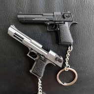 1:4  Detachable Assemble New Alloy Desert Eagle Pistol Keychain Ring Fake Gun Toy Gun Shoulder Bag A