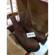 RED WING SAFETY SHOES 8241