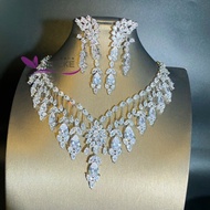 ชุดสร้อยคอโซ่กระดูกไหปลาร้า Zircon ประดับเพชรประดับประดับเครื่องประดับเจ้าสาว ชุดเสื้อผ้าสำหรับงานแต