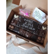 Brownies Fudgy Birthday Medium Standar / Brownies Ulang Tahun Murah