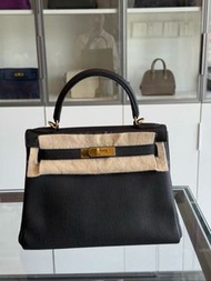 HERMES Kelly 28 黑金色  A stamp(2017) | Togo 98新有塵袋 鎖&匙 💰102000