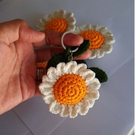 Crochet Daisy keychain