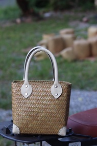 มSale!!! Saleกระจูดสาน 8*8นิ้วกระเป๋าสาน ใบเล็กทkrajood bag thai handmade  งานจักสานผลิตภัณฑ์ชุมชน otop วัสดุธรรมชาติ ส่งตรงจากแหล่งผลิต #กระจูด #กระเป๋าสา