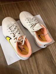 Nike Tiempo Legend 足球鞋