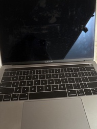 MacBook Pro 13吋 2019 intel i5 8GB 256