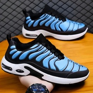 Latest cool men's Fashion shoes, sneakers, men's casual shoes, Hyper Blue