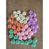 RM4.50/50 pieces : TF-420 - Resin - Bunga - Flower - 1.3 cm to 1.5 cm