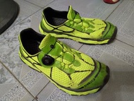 Treksta 韓國 澗王 越野鞋 UK8.5 EU 42.5