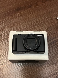Sony ZV-1 M2 ii (with mic and 3 battery)