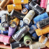 Good Quality Leather Sewing Thread Candle Standard Size Flat Code 210d Height 9 Cm 1 Roll