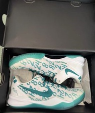 Nike Kobe 8籃球鞋