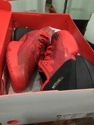 Adidas don issue 4 Mitchell 代言 籃球鞋basketball shoe 全新公司貨brand new original meet up ok