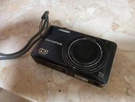 Olympus VG-140 黑 CCD 9成新 1400 萬像素 5 倍光學變焦 雙重防手震  相機1