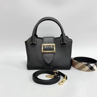 Burberry 黑色全皮The Buckle小號手提單肩包