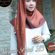 Debos Jilbab Segiempat Miracle Print Lc By Malaica