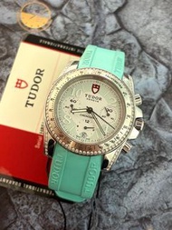 🌈🌈新返貨啦🌈🌈Tudor 20310🤍原裝全鋼白色薄荷綠面🩵原裝鑽石圈 跟出世卡🪪自動計時機芯41mm👍1594C（廣華街店）